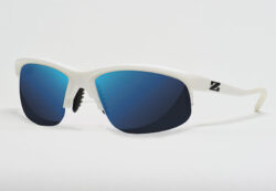 _0055_white-hammer-blue-mirror.jpg