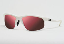 _0059_white-hammer-red-mirror.jpg