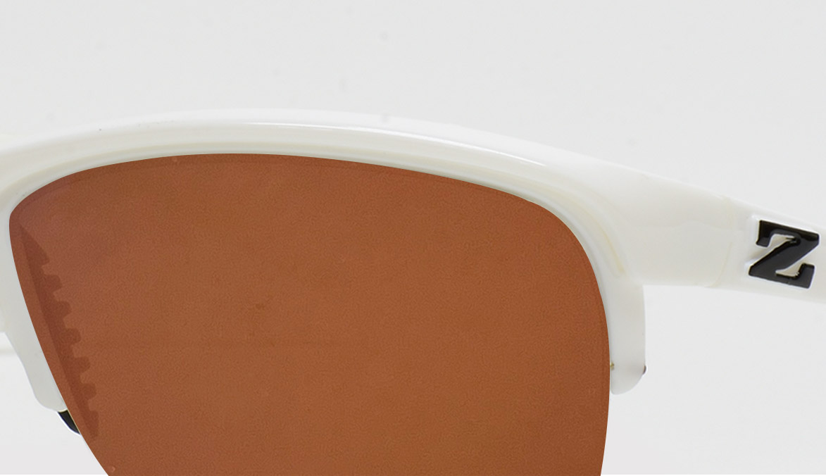 zoran-white-frame-amber-lens