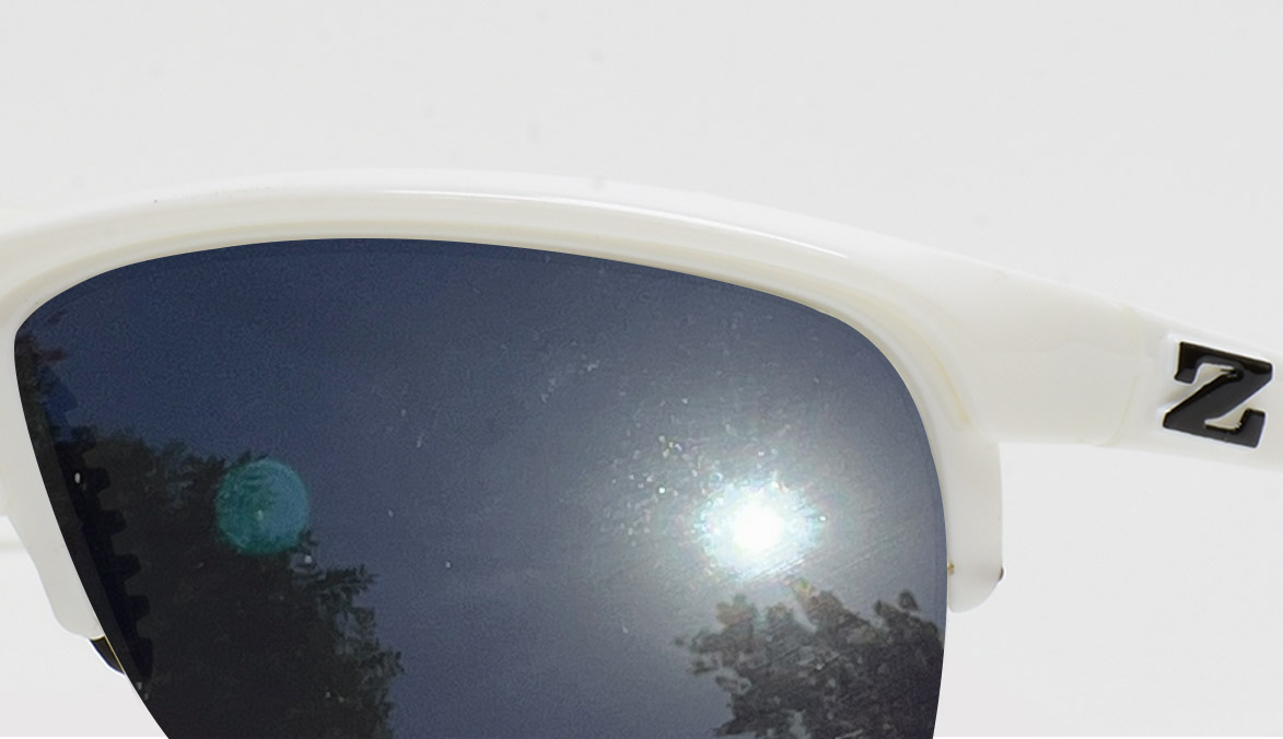 zoran-white-frame-silvermirror-lens